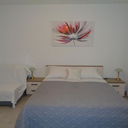 Apartments Marina Lopar Dış mekan fotoğraf
